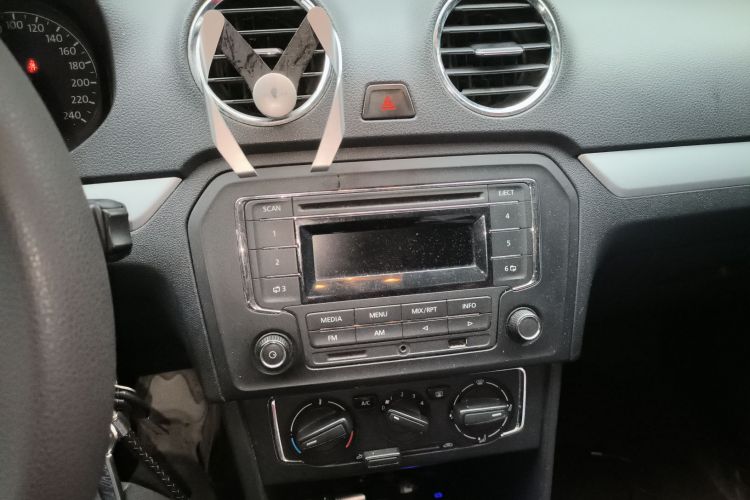 Used Volkswagen Jetta 2015 1.4L Manual Comfort Model