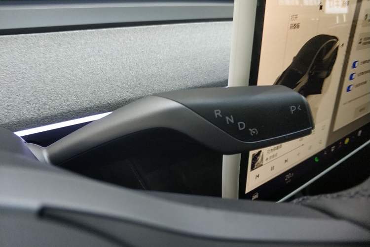 Used Tesla Model Y 2024 Rear-Wheel-Drive Version