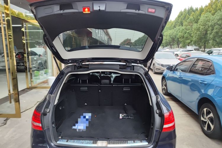 Used Mercedes-Benz C-Class 2017 C 200 station wagon