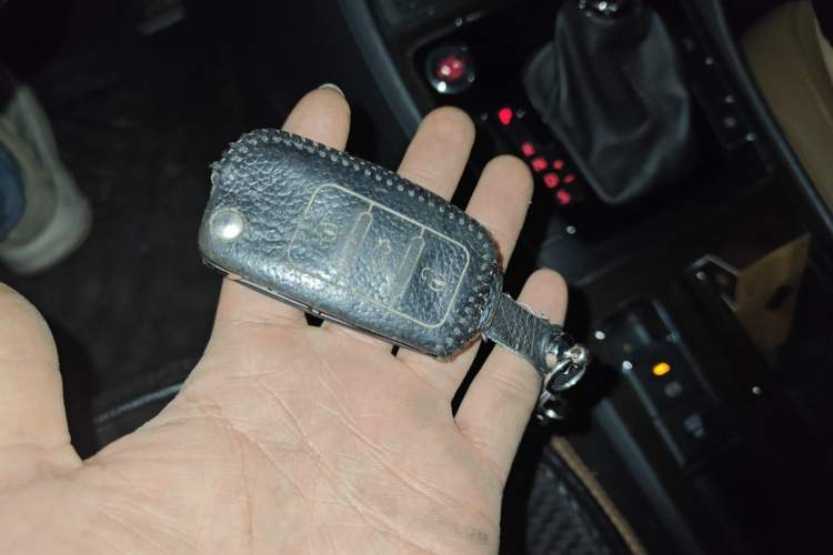 Used Volkswagen Passat 2014 1.8TSI DSG Ultimate Edition Vehicle Key