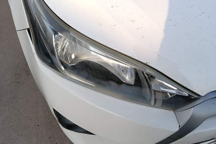 Used Toyota YARiS L Zhi Xuan 2015 1.5E Automatic Charm Edition