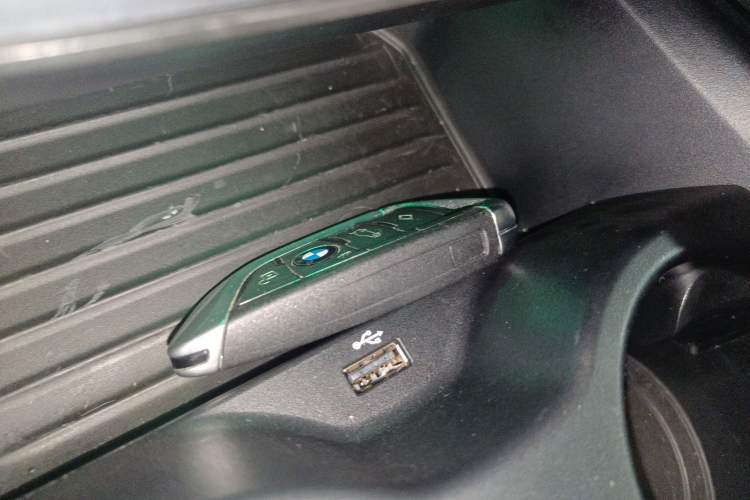 Used BMW 5 Series 2019 530Li Leading Model M Sport Package
