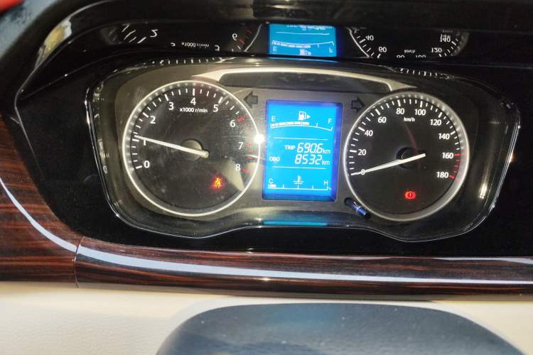 Used Kuayue Kuayue Xing V7 2022 1.6L Gasoline Comfort Version 2-Seat Dual-Side Doors DAM16KR
