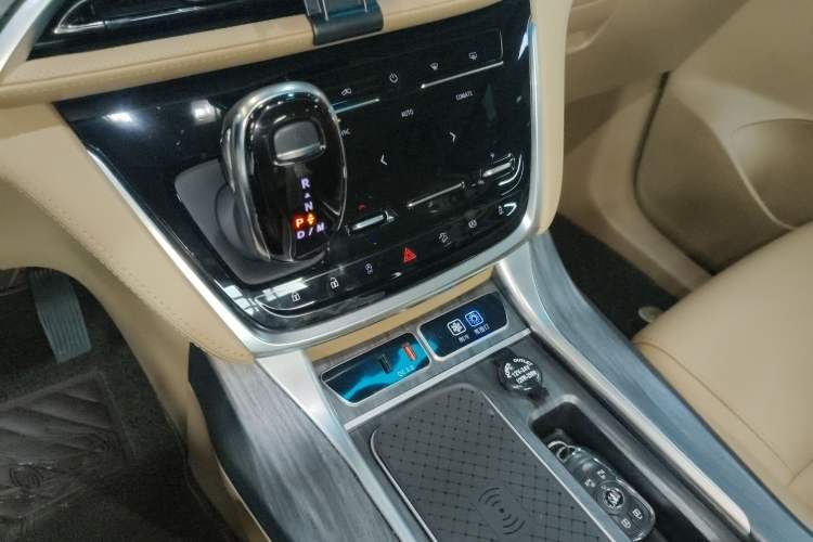 Used Buick GL8 2021 ES Land Cruiser 653T Luxury Edition