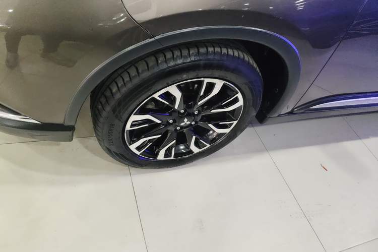 Used Mitsubishi Outlander 2020 2.4L 4x4 Zhi Xiang Edition 5 Seats
