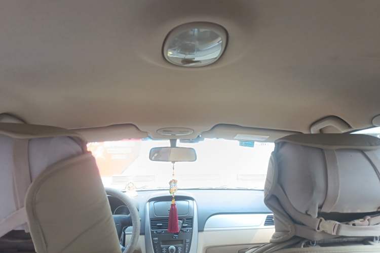 Used Buick Excelle 2013 1.5L Automatic Classic Model
