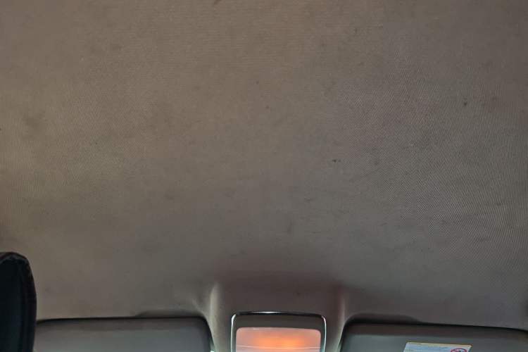 Used Zotye T600 2016 1.5T Manual Luxury Model Headliner