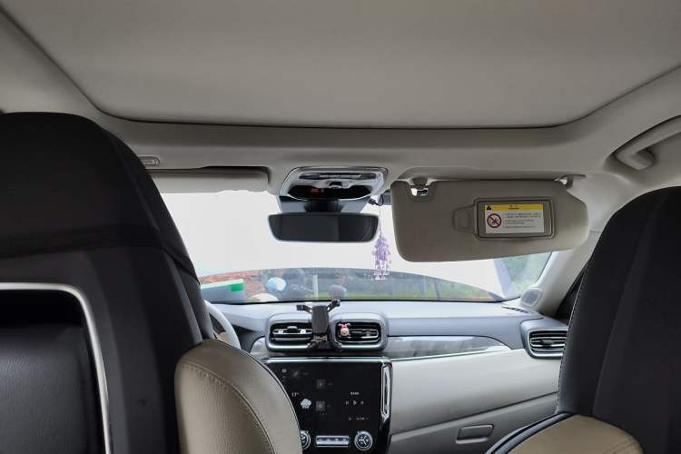 Used Lynk & Co 02 2021 1.5TD DCT Two-Wheel Drive Champion Edition Headliner