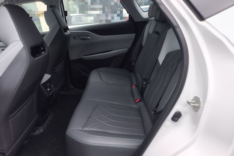 Used Changan UNI-Z New Energy 2024 Blue Whale Smart Electric iDD 125km Beyond Edition
