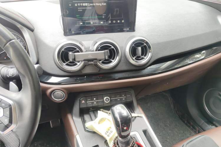 Used Wey VV5 2017 2.0T Ultra-Luxury Version