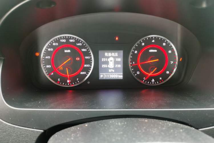 Used SAIC MAXUS G10 2019 Facelift PLUS 2.0T Automatic Smart Edition China VI Standard