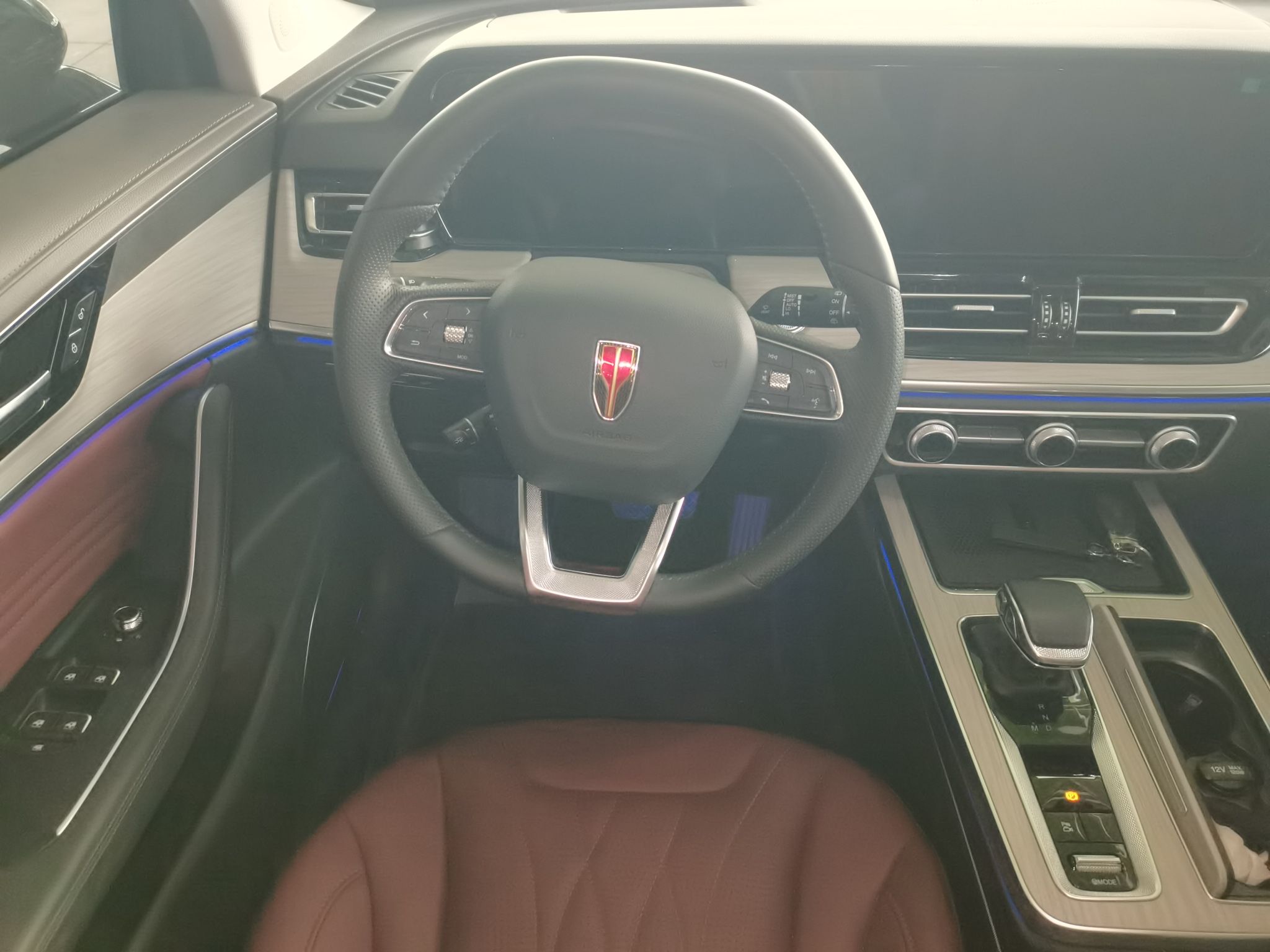 Hongqi HS5 2025 2.0T Two-Wheel Drive Flagship Pro Edition - Chinese Trim Xiang — снимка 10