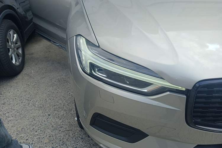 Used Volvo XC60 2019 T5 4x4 Zhiya Luxury Edition China VI Standard Right Front Headlight