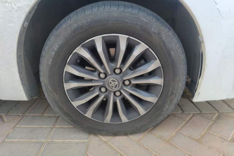 Used Toyota Corolla 2017 Revised Version 1.2T S-CVT GL
