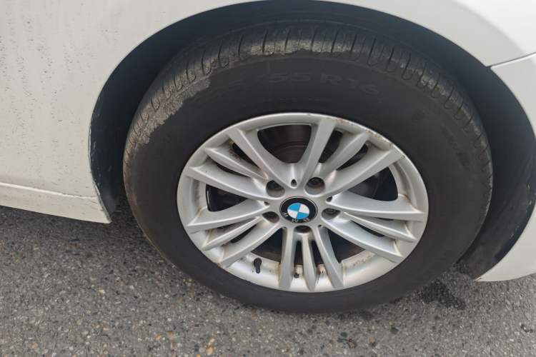 Used BMW 3 Series 2013 320Li Fashion Model