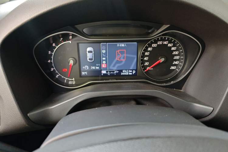 Used Ford Mondeo 2011 2.0L GTDi 200 Luxury Edition
