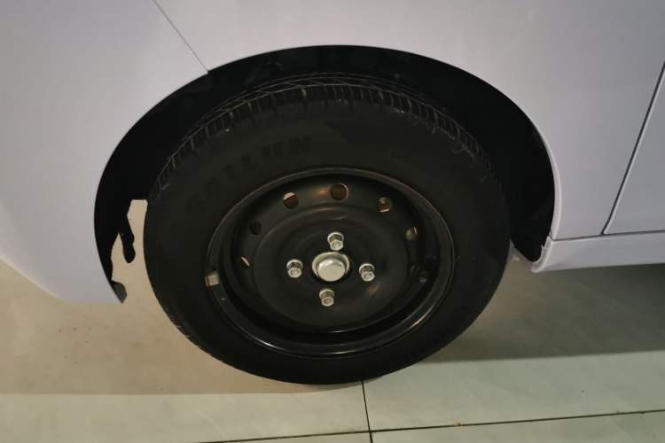 Used Chery QQ Ice Cream 2022 170km Sundae Phosphate Lithium-Ion