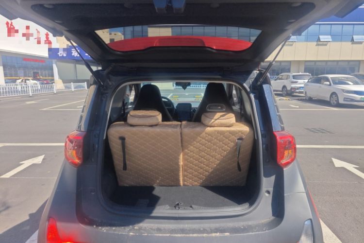 Used Chery QQ Little Ant 2022 Sweet Pink Edition Half-Sugar Version Lithium Iron Phosphate 29.2 kWh 30 kW 301 km Trunk