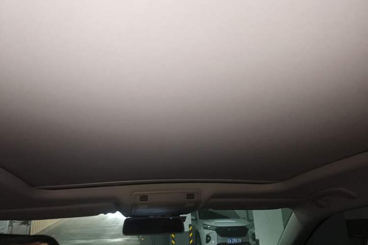 Used Volkswagen Sagitar 2020 200TSI DSG Comfort Version China VI Standard Headliner