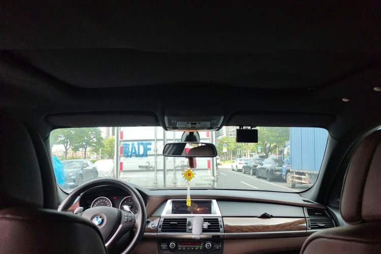 Used BMW X6 2010 4.4T hybrid version