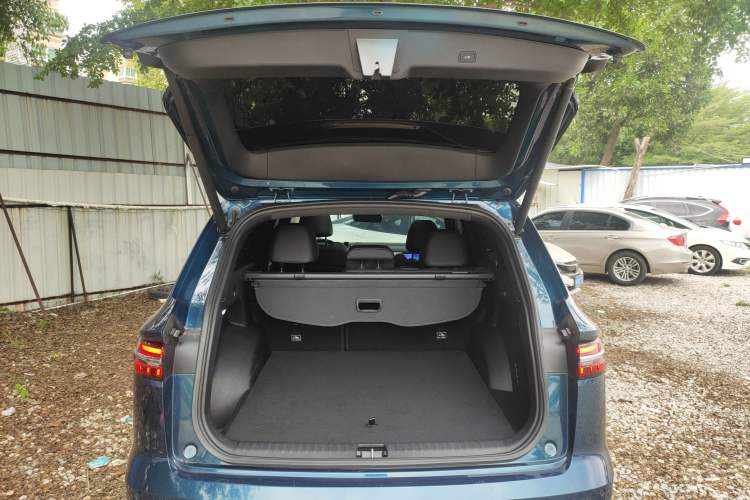 Used Geely Auto Monjaro L 2021 2.0TD DCT EVO Two-Wheel Drive Smart Luxury Version Trunk