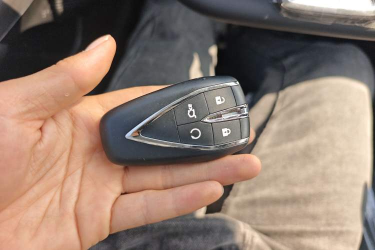 Used CHANGAN Eado 2025 Blue Whale 1.5T 500Bar Prestige Model Vehicle Key