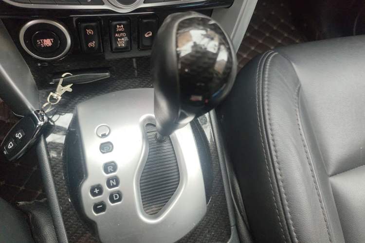 Used Renault Koleos 2010 2.5L 4x4 Comfort Edition