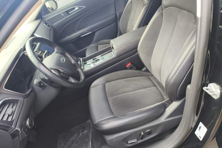 Used Ford Taurus 2019 EcoBoost 245 Comfort Edition