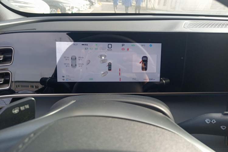 Used BYD Qin L 2025 DM-i Smart Drive 120KM Excellence Model Instrument Cluster