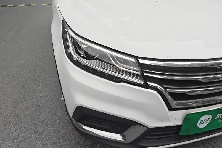 Used Roewe RX3 2020 1.6L CVT 4G Connected Ultra-Fun Elite Edition Right Front Headlight