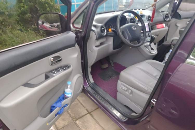 Used Kia Carens 2007 2.0L 5-Seater Comfort Edition