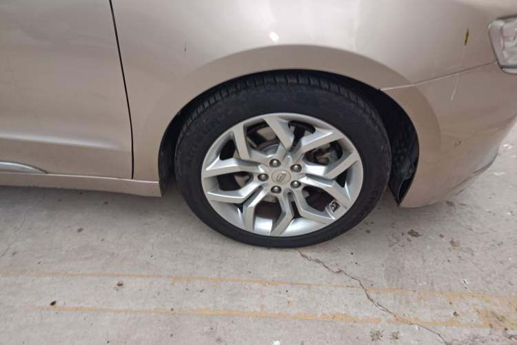 Used Geely Auto Emgrand GT 2015 1.8T Flagship Model