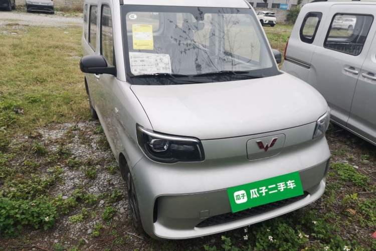 Used Wuling Zhiguang New Energy 2025 Comfort Model