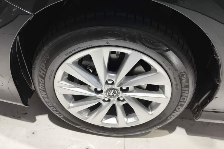 Used Toyota Camry 2023 2.0G Luxury Edition Left Front Wheel Hub