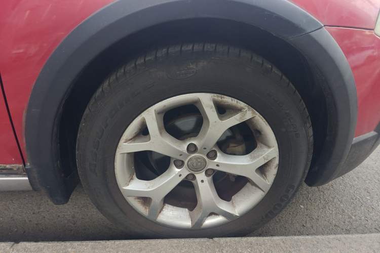 Used Brilliance Junjie Cross 2010 1.5L Manual Luxury Edition