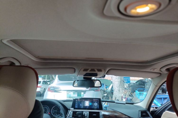 Used BMW 3 Series 2013 320Li Fashion Model
