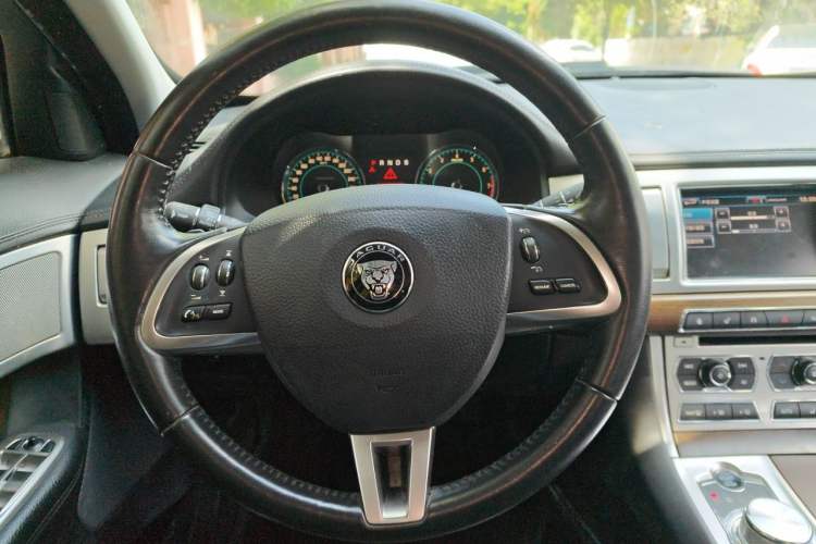 Used Jaguar XF 2015 XF 2.0T Prestige Edition