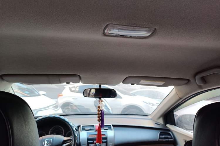 Used Honda City Classic 2012 1.5L manual Comfort version
