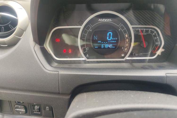 Used Haval H1 2017 Red-Label 1.5L AMT Luxury Model Odometer Close Up