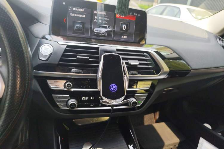 Used BMW X3 2018 xDrive25i M Sport Package China VI Audio And AC Panel