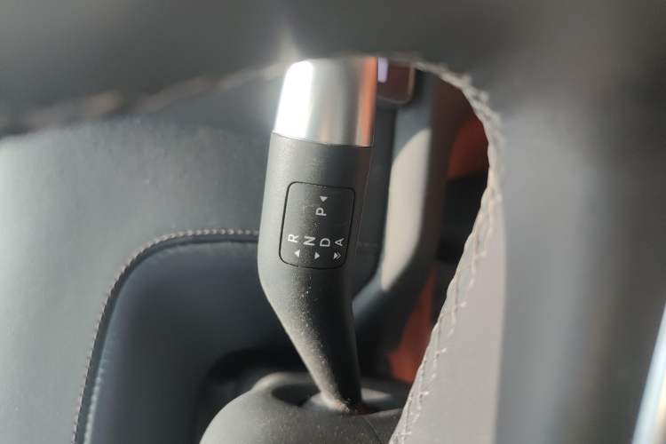 Used Li Auto L8 2023 Air model Gear Lever