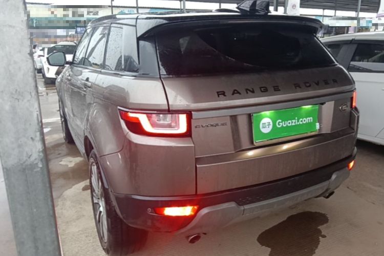 Used Land Rover Range Evoque 2018 240 PS SE Smart Brilliance Edition
