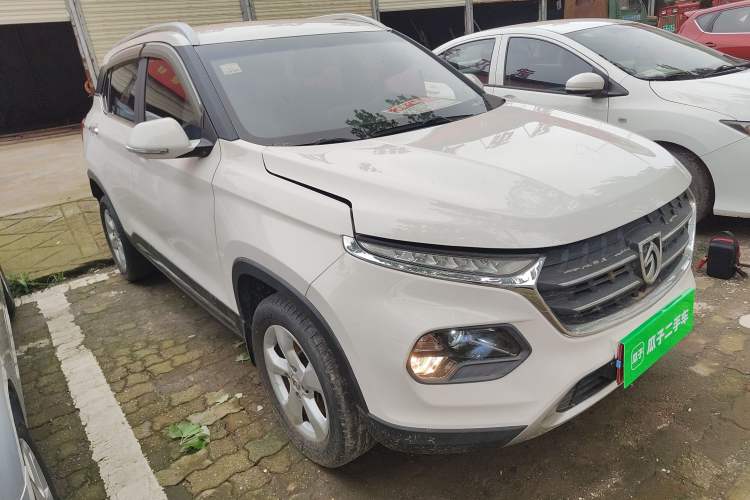 Used Baojun 510 2017 1.5L Manual Fashion Model Front Right 45 Deg
