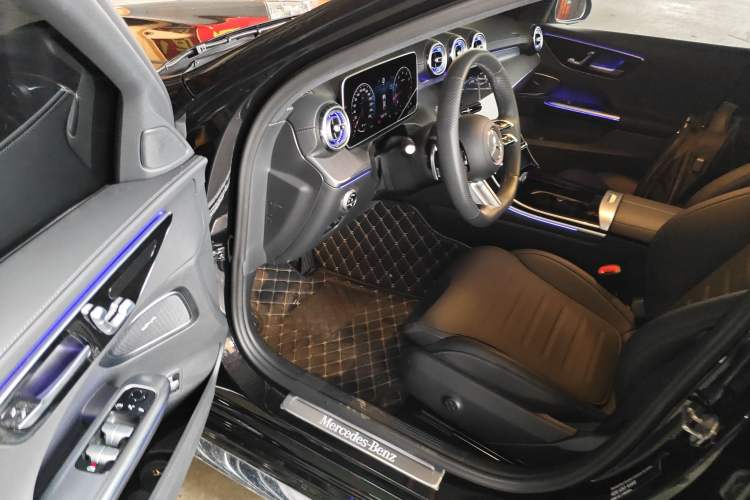 Used Mercedes-Benz C-Class 2023 C 260 L Sport Edition Driver Seat