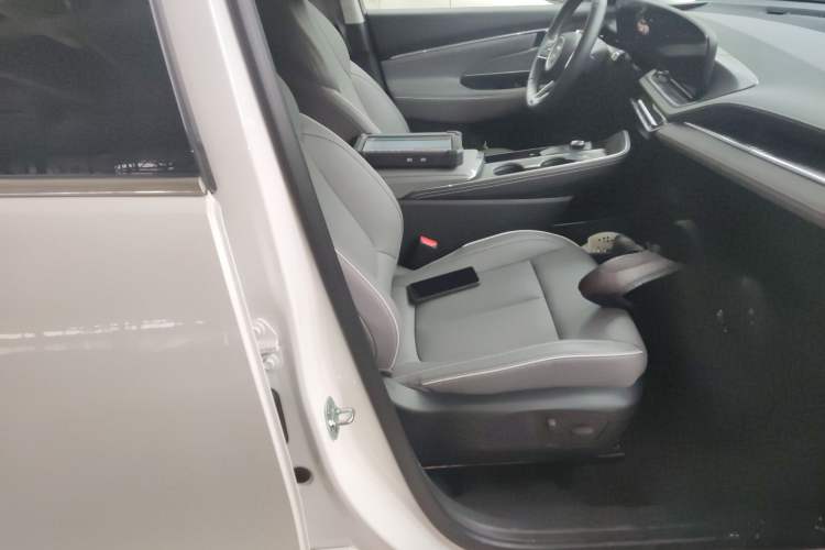 Used Buick E5 2025 Model 620KM Prestige Edition