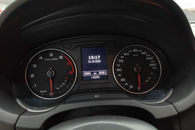 Used Audi A3 2020 Limousine 35 TFSI Fashion Edition China VI Emission Standard Instrument Cluster