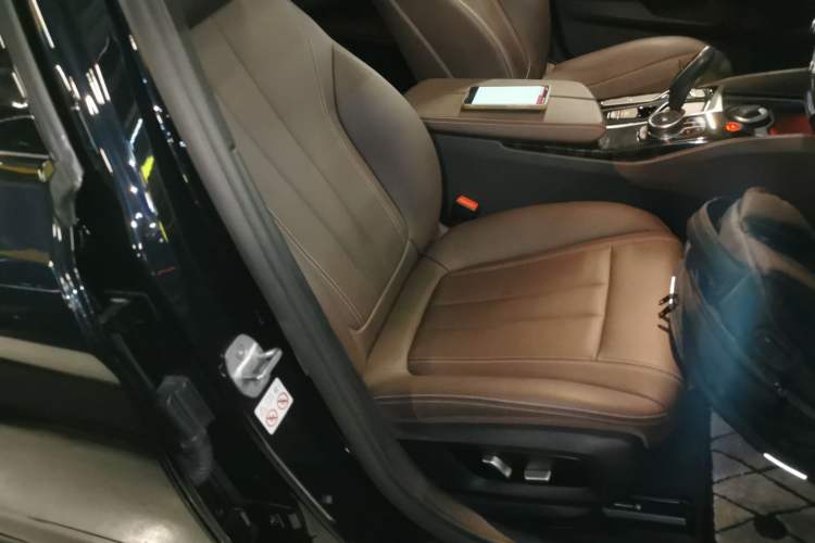 Used BMW 5 Series 2018 525Li M Sport Package
