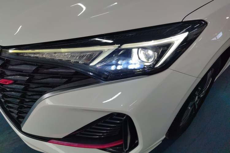 Used CHANGAN Eado 2022 PLUS Blue Whale NE 1.4T GDI DCT Prestige Edition
