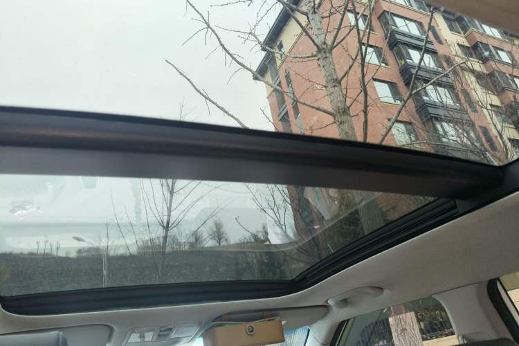 Used Hyundai ix25 2015 1.6L Automatic Two-Wheel Drive Smart GLS Trim
