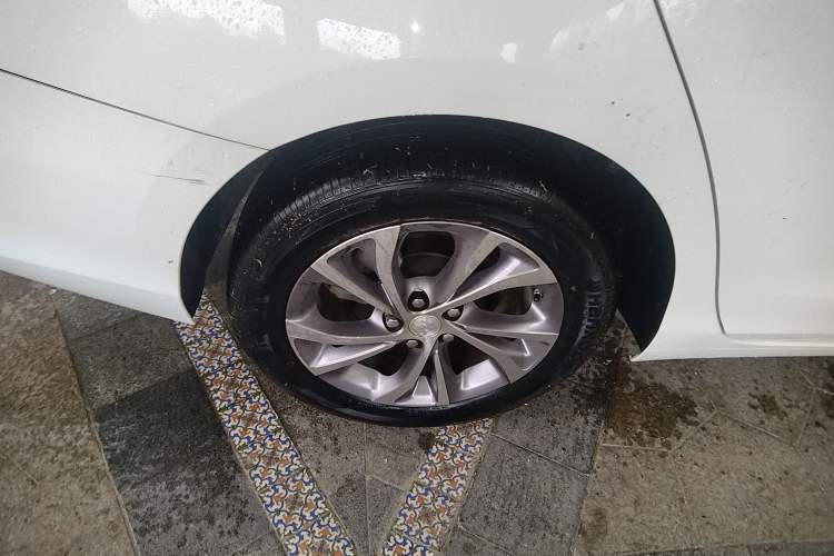 Used Buick Verano 2022 Pro 533T Enjoyment Edition Right Rear Wheel Hub